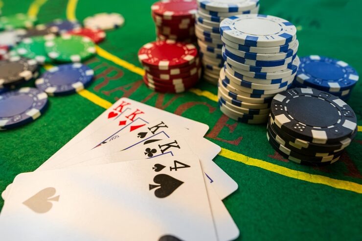 Kembang Kempis live dealer studio on mobile